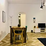 Joy Libertatii 9mai 7 Apartamento *