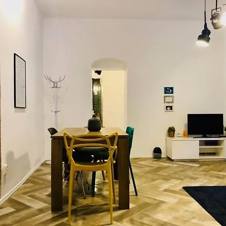 Joy Libertatii 9mai 7 Apartman *