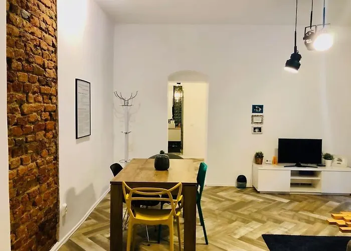 Joy Libertatii 9mai 7 טימישוארה